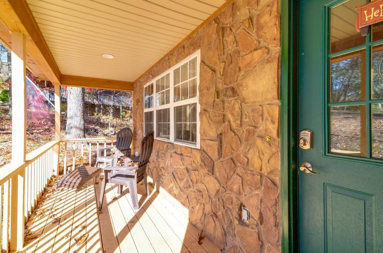 Burnside Resort Cabin With Hot Tub And Outdoor Spots! Exteriér fotografie